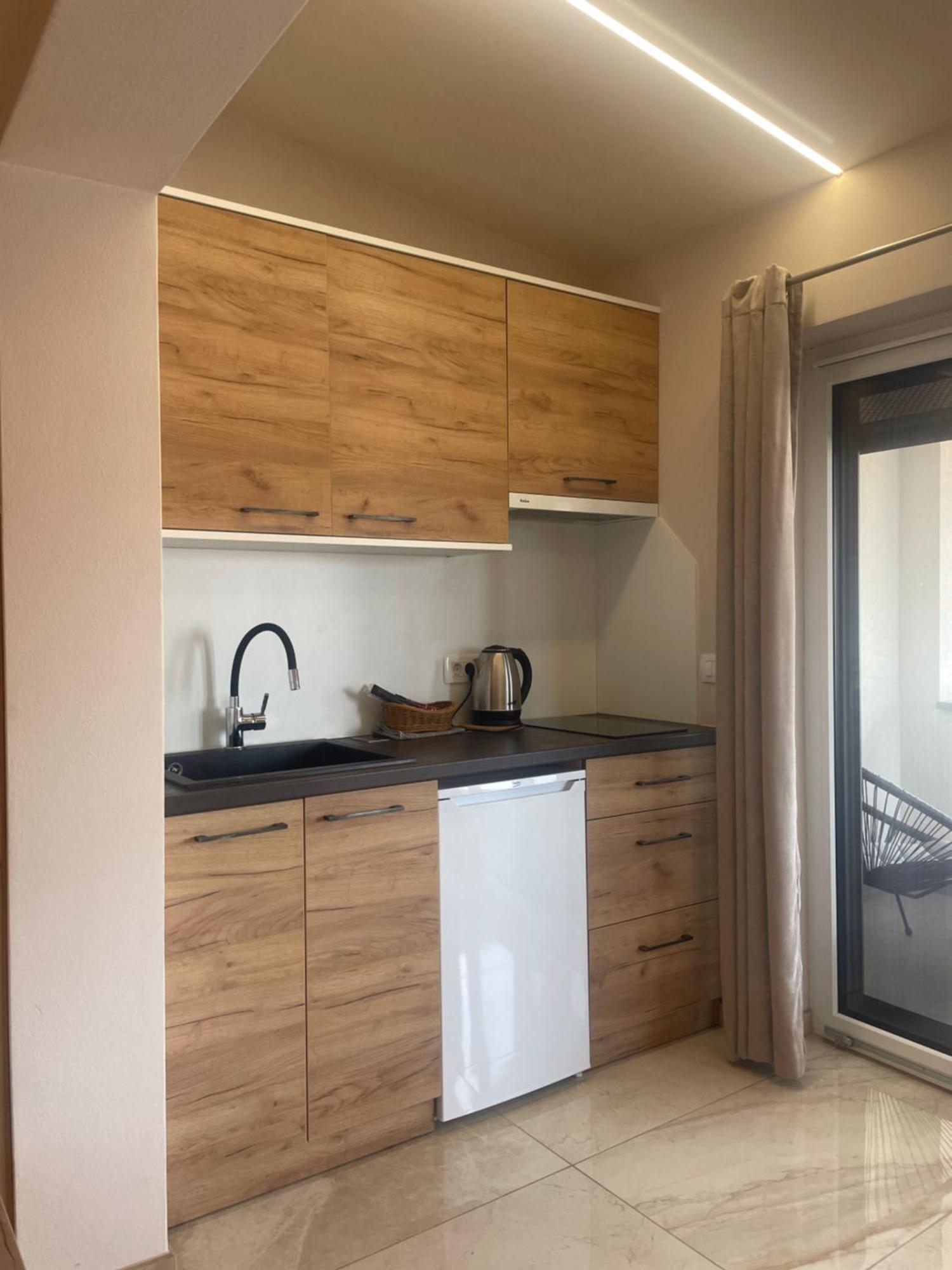 Rooms And Apartments Lisjak Koper Exterior photo